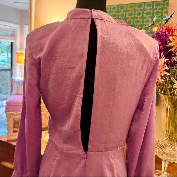 Elegant and  Classic  Lavender Mini Dress With A Twist of Edge - Picture 4 of 6